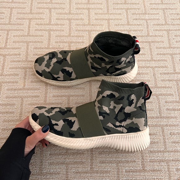 Shoes - Green Camo Sock Sneakers